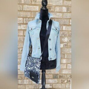 DKNY Donna Karen Livvy Black & White Graffiti Nylon Crossbody Purse Bag …